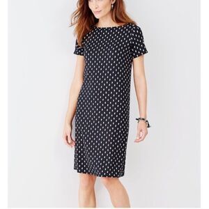 J. Jill Wearever Black and White Knee Length  Pleated Dress Size Medium